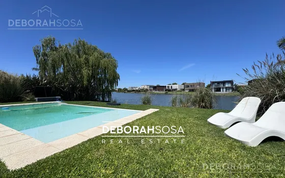 Casa En Venta 6 Ambientes Al Agua Con Piscina - El Cantón Escobar