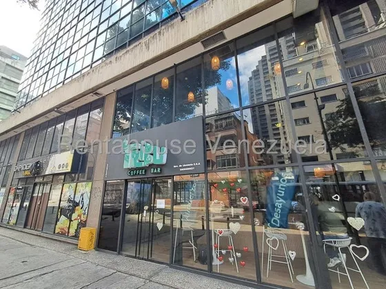 Local Comercial ( A Pie De Calle / 2 Niveles / Amoblado / Equipado ) Alquiler El Bosque ( Torre Credicard) Mls-25-16485