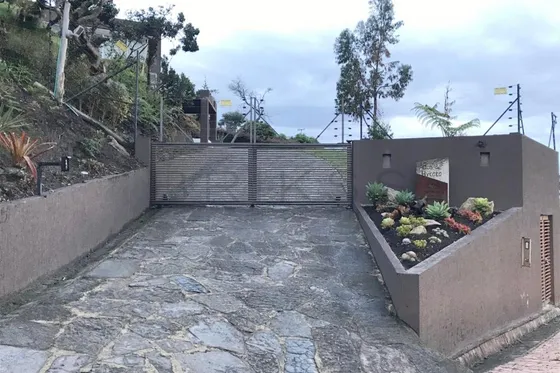 Casa En Arriendo/venta En Chía. Cod V3716