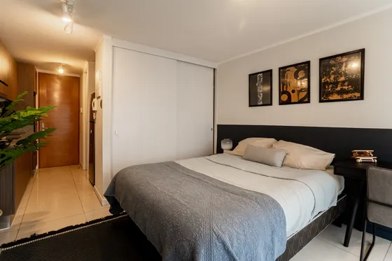 Arriendo Home Estudio, Metro Santa Lucia, Santiago