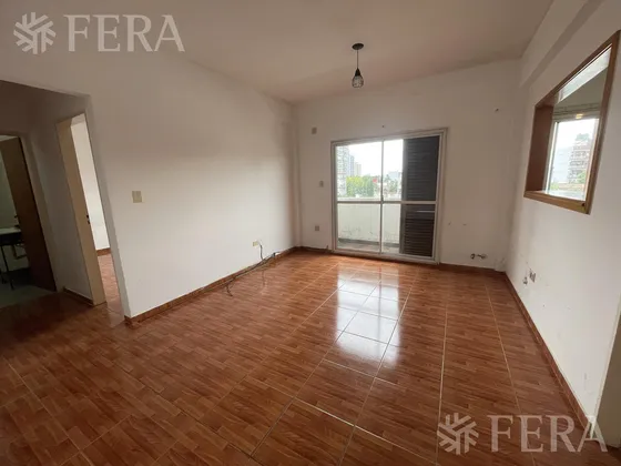 Venta Departamento 2 Ambientes Con Balcón En Wilde