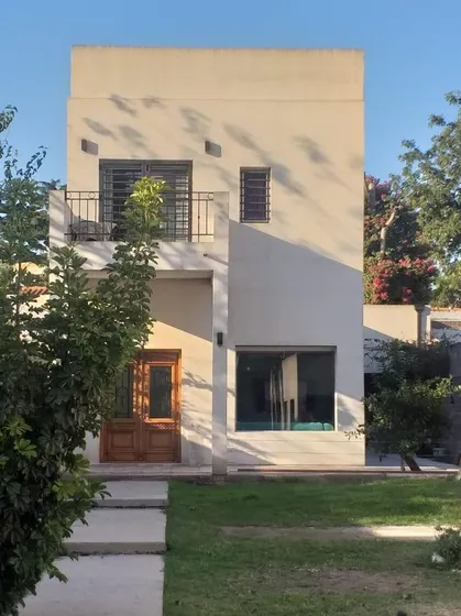 Casa  En Venta Ubicado En Berazategui Oeste, Berazategui, G.b.a. Zona Sur