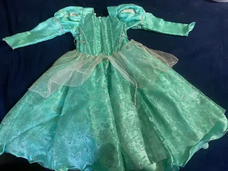 Vestidos de niña usados hotsell