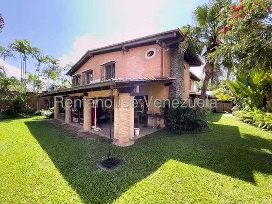 Lb25-24409 Casa En Venta La Lagunita Country Club