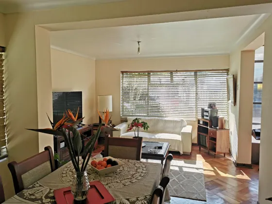 Casa En Chorrillos, 4 Dormitorios 2 Baños