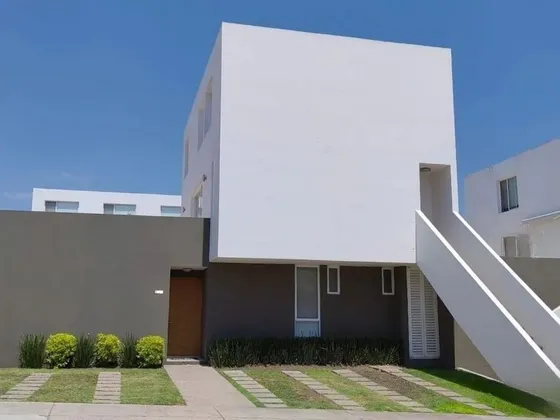  Casa Amueblada En Renta De 1 Planta En El Mirador El Marqués Querétaro | 2 Recámaras