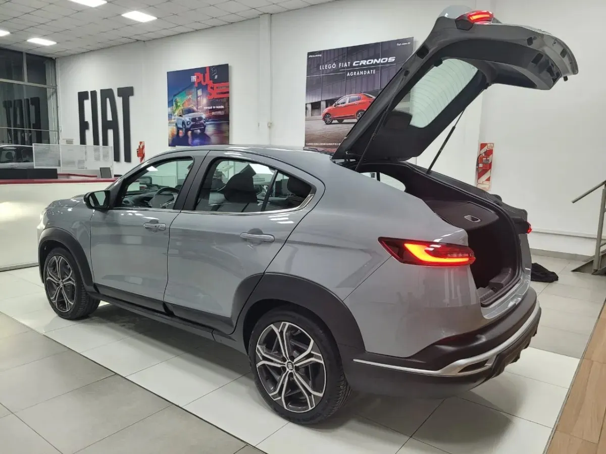 Fiat FASTBACK 1.3 T270 At65649054460451430411