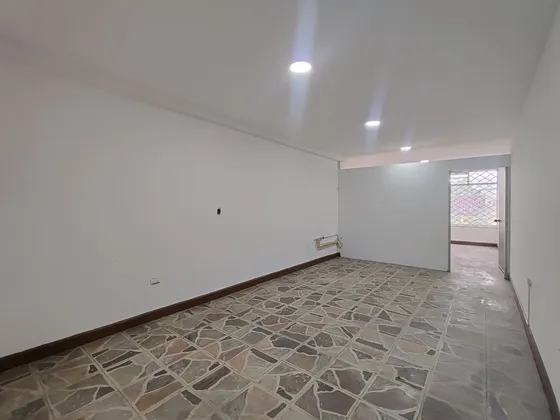 Apartaestudio En Arriendo En Centro. Cod A30685