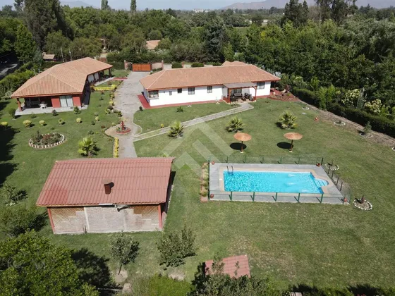 Casa En Venta De 9 Dorm. En Peñaflor, Berlín Colonia Alemana