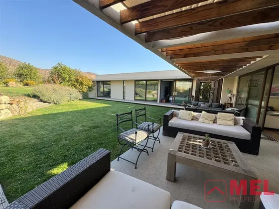 Casa En Venta De 3 Dorm Mas Serv Piedra Roja, Chicureo
