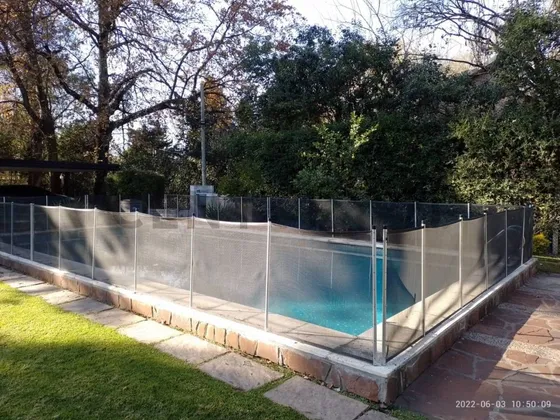 Casa 3 Amb. Con Pileta Sobre Terreno Propio, Excelente!