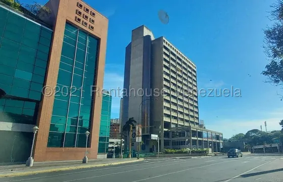 Ana Torres. Oficina En Venta 24-20416 En Bello Monte