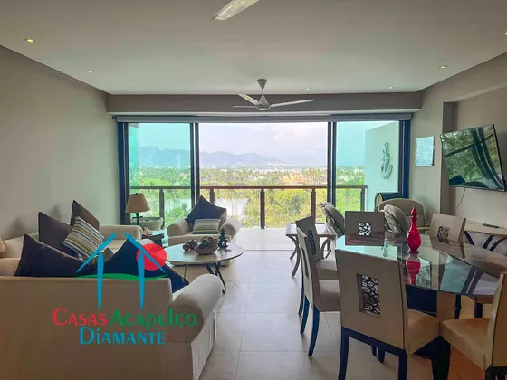 Cad La Isla Emerald G8. Terraza Con Hermosa Vista A Las Áreas Comunes