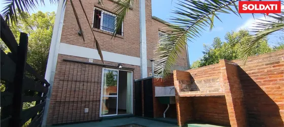 Casa En Venta En Zeppelin E Ituzaingó