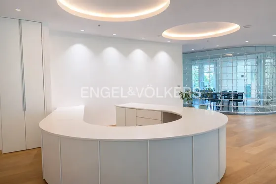 Oficina Amoblada En Venta Nlc 440 M2