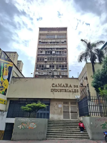 Se Vende Magnifica Oficina En La Candelaria. Jl