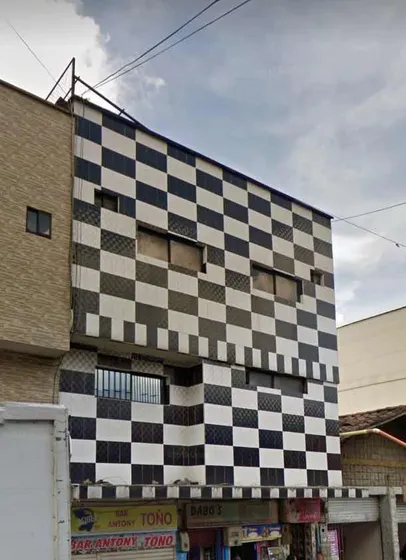 Propiedad De 15 Habitaciones Con Baño Privado