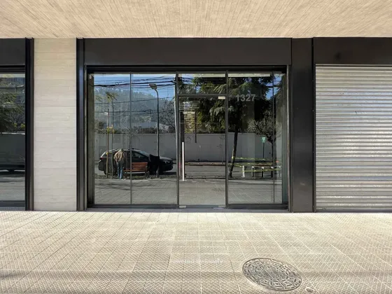 Local Comercial 204 M² Primer Piso