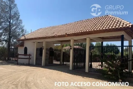 Parcela En Arriendo En Tiltil