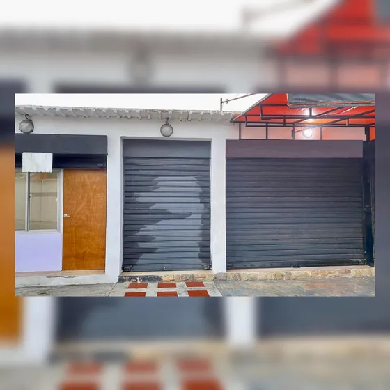 Ar: Local Comercial En Zona Céntrica Norte