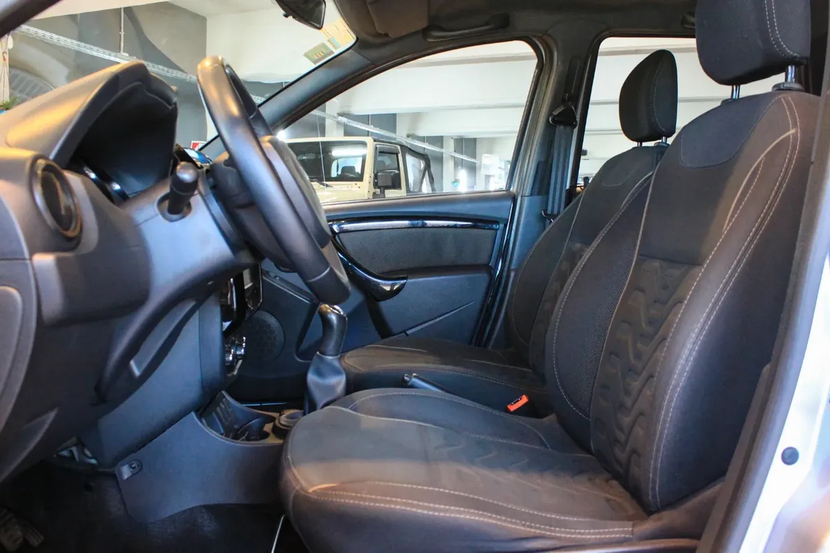 Renault Duster 1.6 Ph2 4x2 Privilege 110cv5358507616488857611