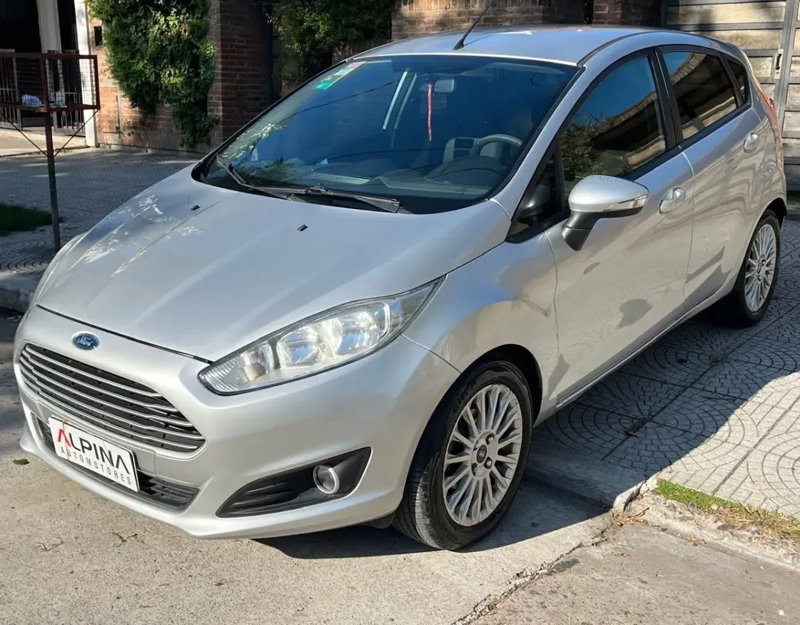 Ford Fiesta Kinetic 1.6 Se Powershift 120cv