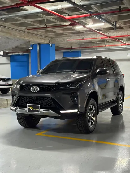 Toyota Fortuner Srx Sw4