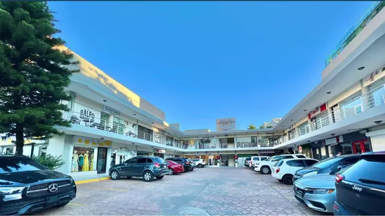 Piantini Moderno Y Céntrico Local Comercial En Venta 32m2