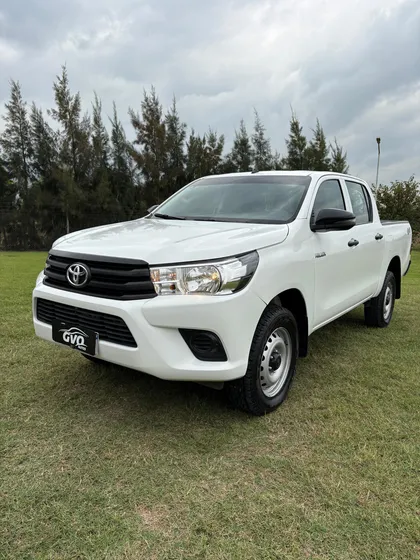 Toyota Hilux Pick-up 2.4 Cd Dx 150cv 4x4
