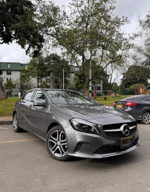 Mercedes-benz A200 1.6t Full Equipo 16.000 Km