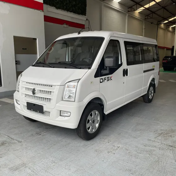 Dfsk Van Pasajeros C37 1.5 9 Pasajeros