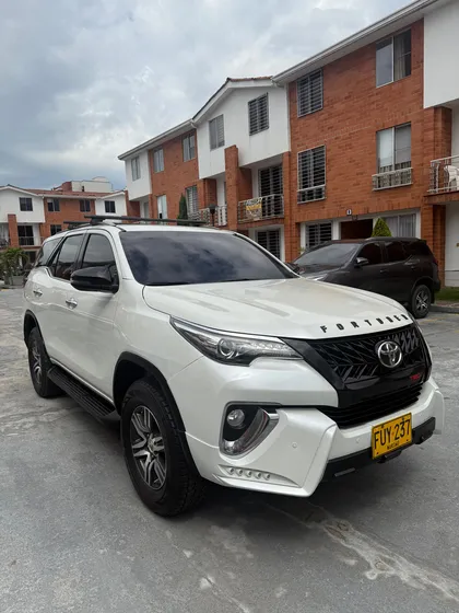 Toyota Fortuner 2.7l