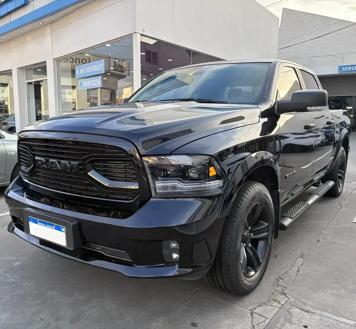 RAM 1500 5.7 Laramie Atx V8