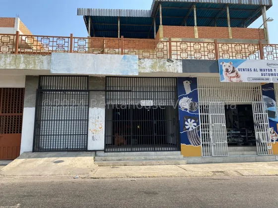 Sorangel Vargas Alquila Local Comercial A Pie De Calle, Excelente Ubicacion Zona Centro Barquisimeto Mls #25-22333