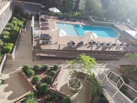 Arriendo Dpto Las Condes 1 Dor 1b, Terraza, Cerca Metro Manq