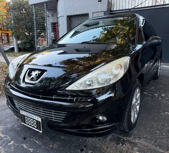 Peugeot 207 1.6 Feline 106cv