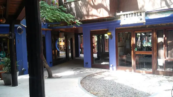 Venta Local, Calle Mendoza, Maschwitz, Escobar. 