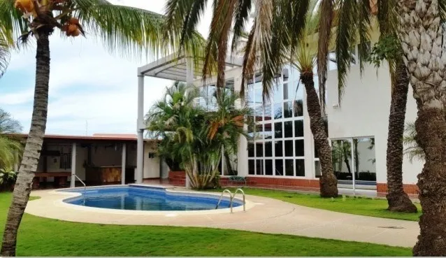 Casa En Venta - Urb. Playa El Angel - Pampatar