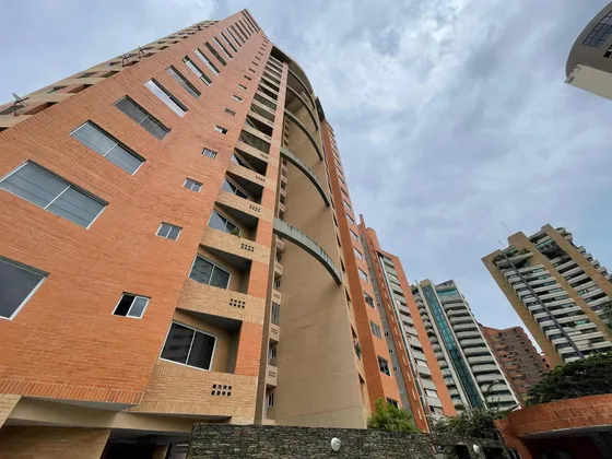 Apartamento En Urb. Valle Blanco Resd. Mandalay