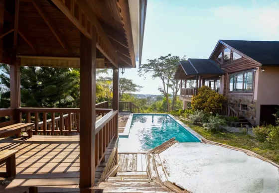 Descubre La Fusión Perfecta Entre Lujo Y Naturaleza En Esta Espectacular Villa Estilo Cabaña En Rio San Juan