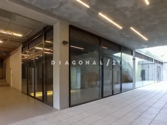 Local Comercial En Arriendo En Las Condes
