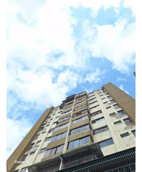 Apartamento En Venta: Res. Imola, Los Teques. 