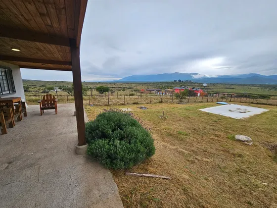 Casa De Campo En La Cumbre Amoblada Y Con Sistema Solar De Categoría