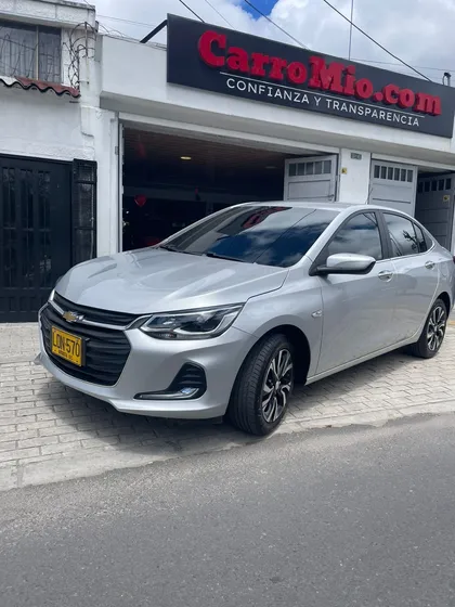 Chevrolet Onix 1.0t Premier Sedan At