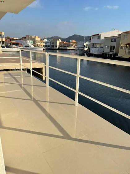 Casa Bote A En Venta De 200m2
