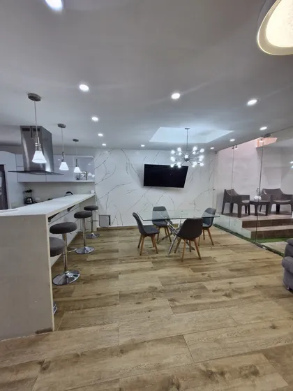 Del Vende Moderno Townhouse Santa Cruz San Diego 