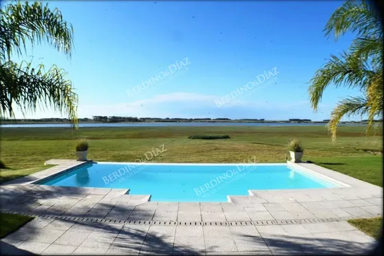 Chacra En Venta Sobre La Laguna Anastasio En Jose Ignacio
