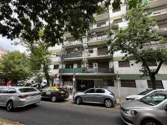 Departamento 2 Ambientes Balcon  Flores Alquiler