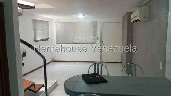 En Alquiler Bello Y Cómodo Anexo Duplex, En Colinas De Bello Monte, Mls 25-18532,  Mjs.