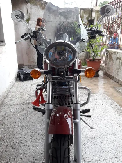 Unico Dueño,2018. 7800km.